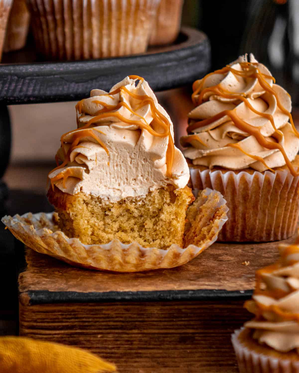Harry Potter Butterbeer Cupcakes In Bloom Bakery