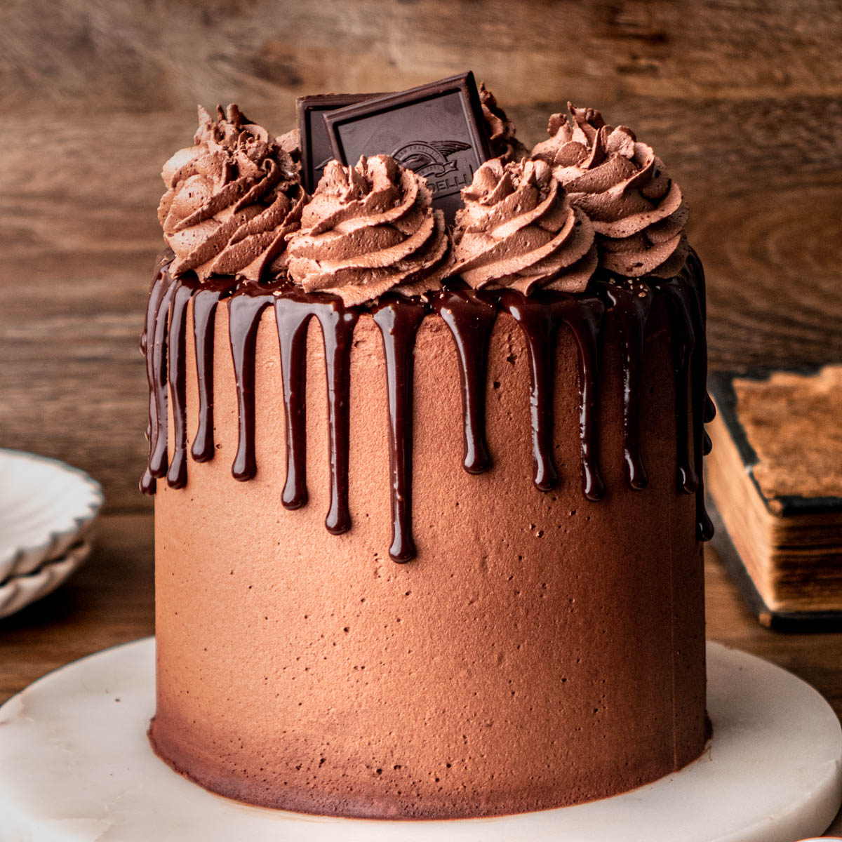 Table for 2.... or more: Chocolate Ombre Butter Cake (with video)