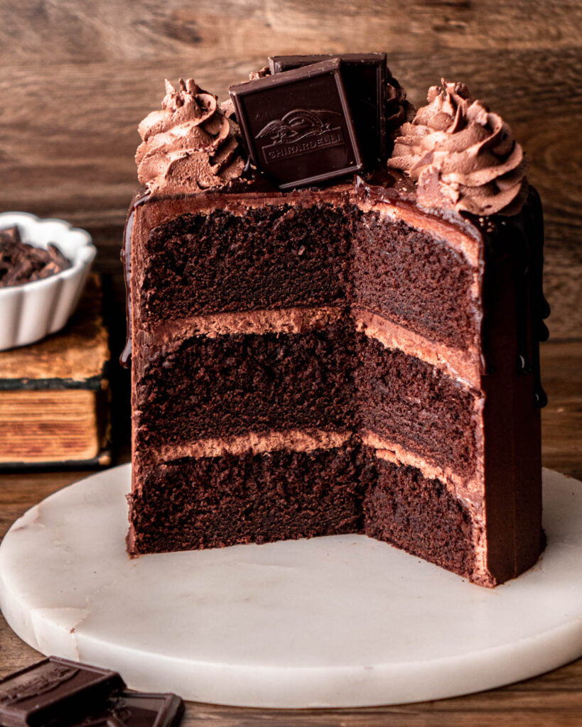 chocolate drip cake_-15